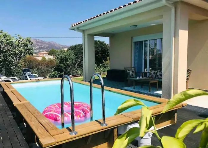 Maison Cosy Climatisee Avec Piscine Et Jardin Villa Calenzana