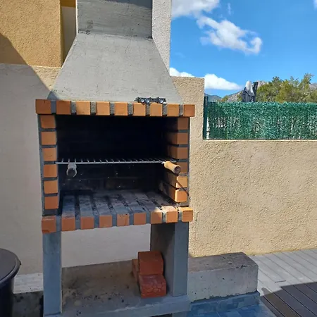 Maison Cosy Climatisée Avec Piscine Et Jardin