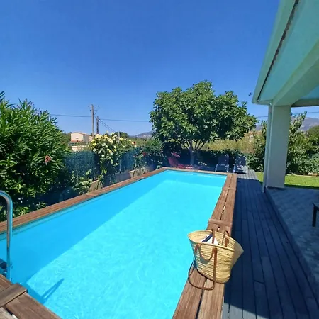 Maison Cosy Climatisée Avec Piscine Et Jardin Villa
